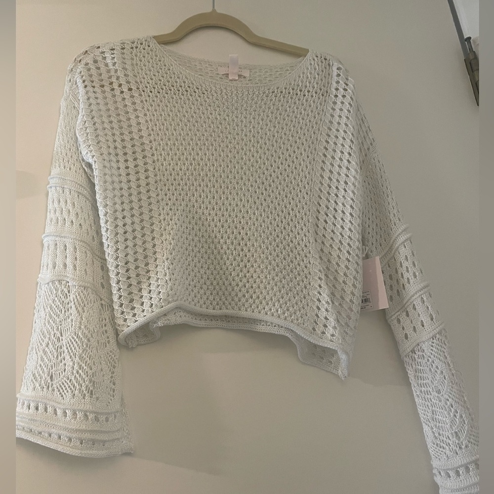 NWT LC Lauren Conrad White & Silver Crochet Knit Top Sz XS